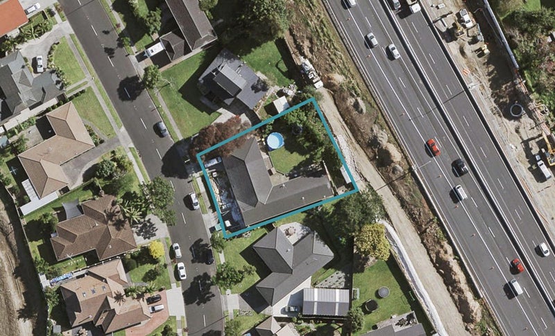 23 Brylee Drive, Conifer Grove, Takanini - Carousel 1
