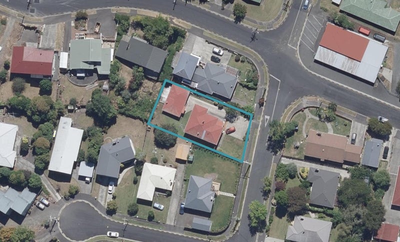85 Aurora Terrace, Hillcrest, Hamilton - Carousel 1