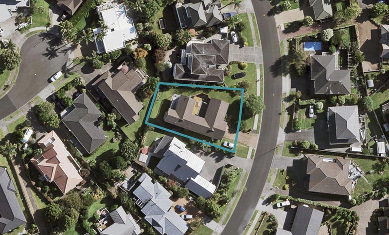 34 Kuripaka Crescent, The Gardens, Auckland - Carousel 1