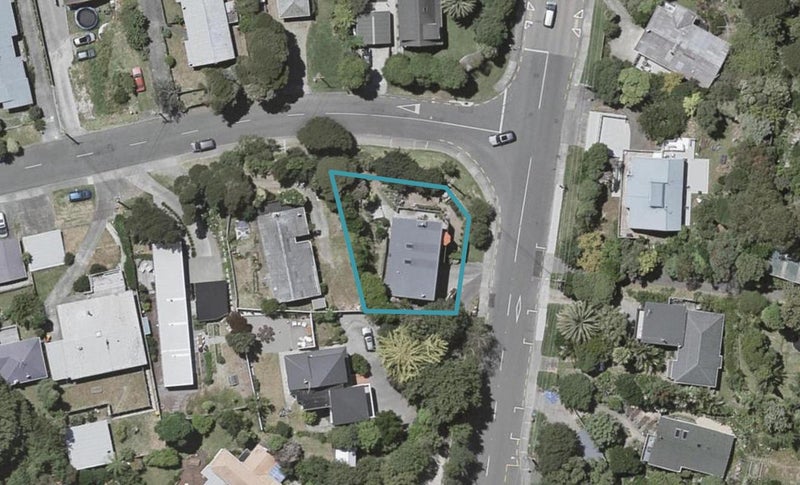 61 Matai Road, Raumati South, Paraparaumu - Carousel 1