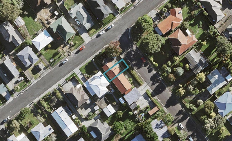 37 Subritzky Avenue, Mount Roskill, Auckland - Carousel 1