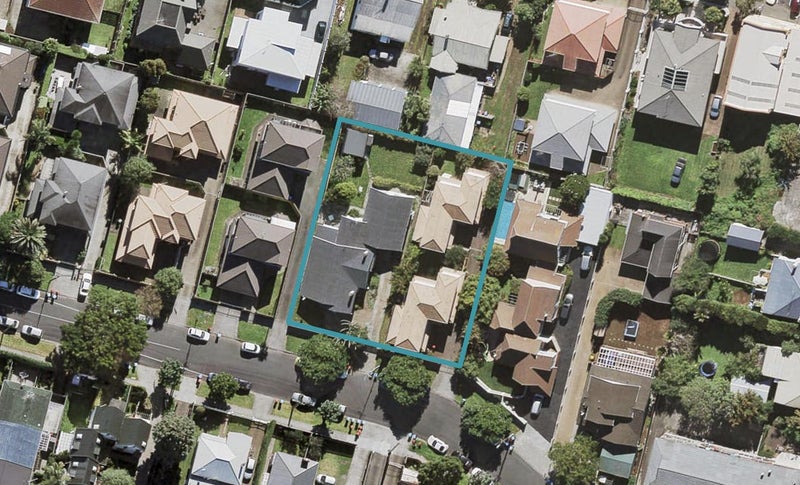 5B Rangiatea Road, Epsom, Auckland - Carousel 1