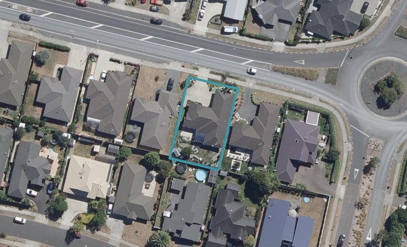 23 Thomas Road, Huntington, Hamilton - Carousel 1