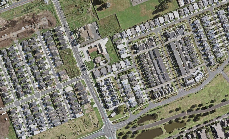 22 Pipipi Crescent, Takanini, Auckland - Carousel 1