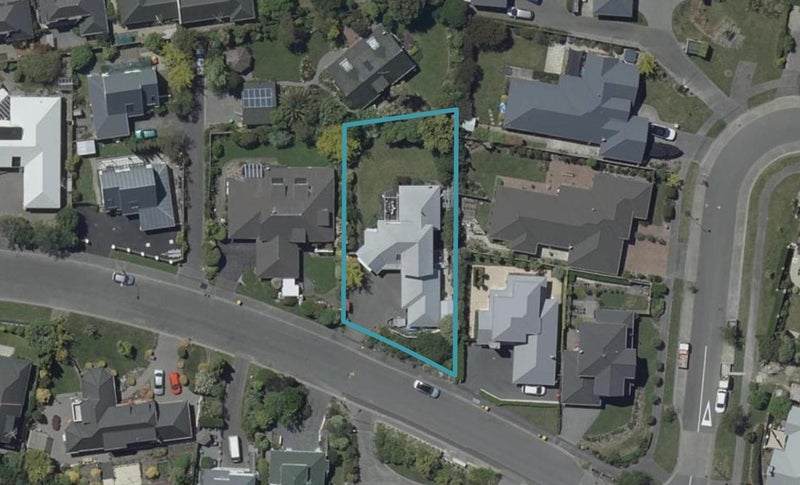 11 Pentonville Close, Westmorland, Christchurch - Carousel 1