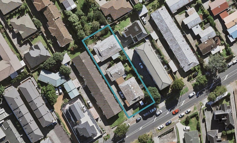 1/16 Campbell Road, One Tree Hill, Auckland - Carousel 1