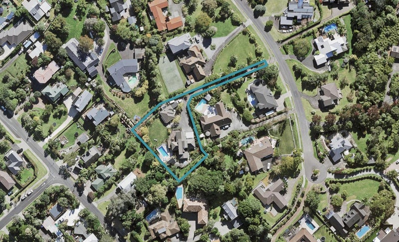 7A Wainoni Heights, Greenhithe, Auckland - Carousel 1