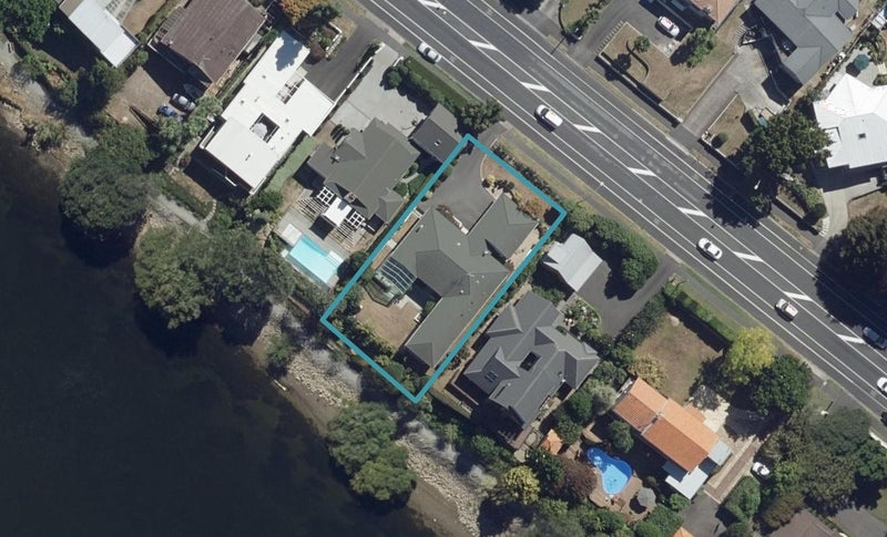 469 River Road, Fairfield, Hamilton - Carousel 1
