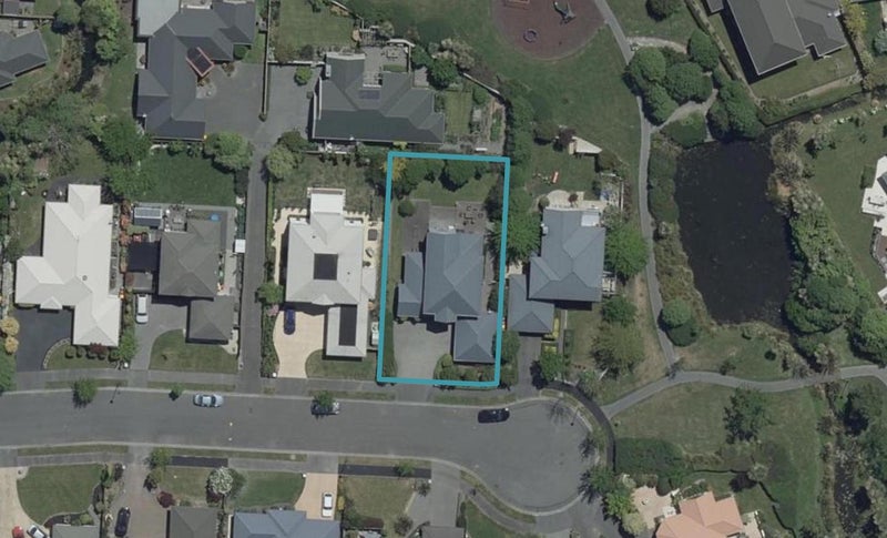 27 Aylsham Lane, Casebrook, Christchurch - Carousel 1