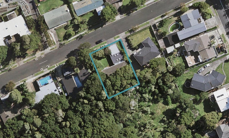 39 Walpole Avenue, Hillpark, Auckland - Carousel 1