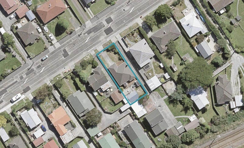 42 Palmer Crescent, Silverstream, Upper Hutt - Carousel 1