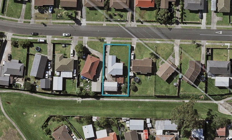 10 Palermo Place, Clover Park, Auckland - Carousel 1