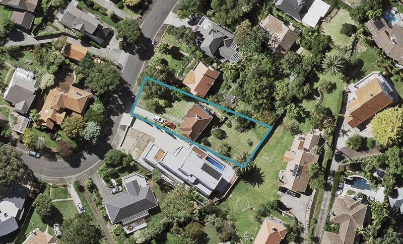 15 Apihai Street, Orakei, Auckland - Carousel 1