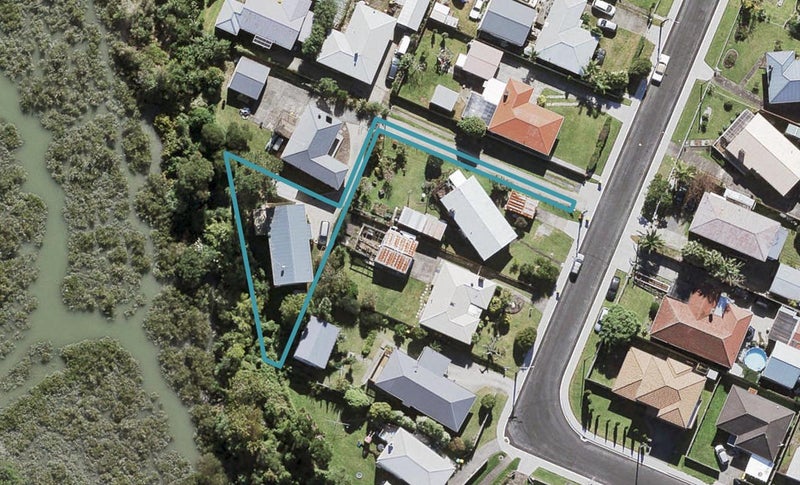 24A Kiernan Place, Kelston, Auckland - Carousel 1