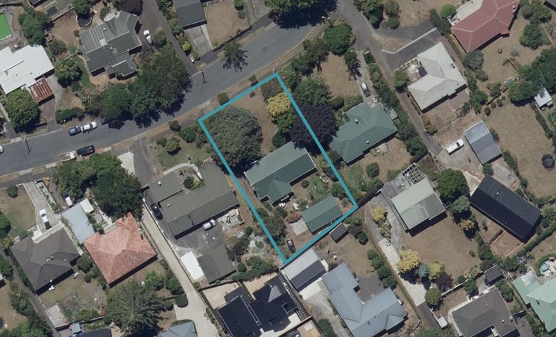 17 Corrin Street, Melville, Hamilton - Carousel 1