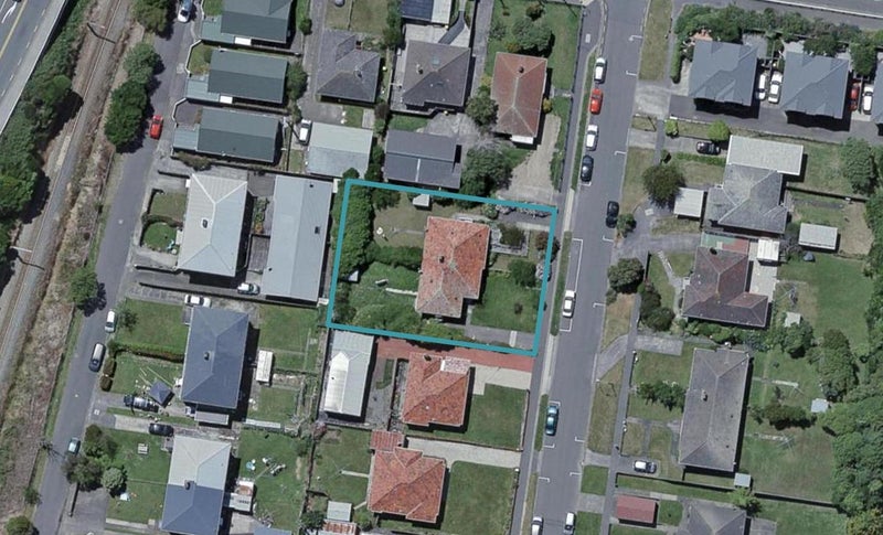 2 Bould Street, Johnsonville, Wellington - Carousel 1