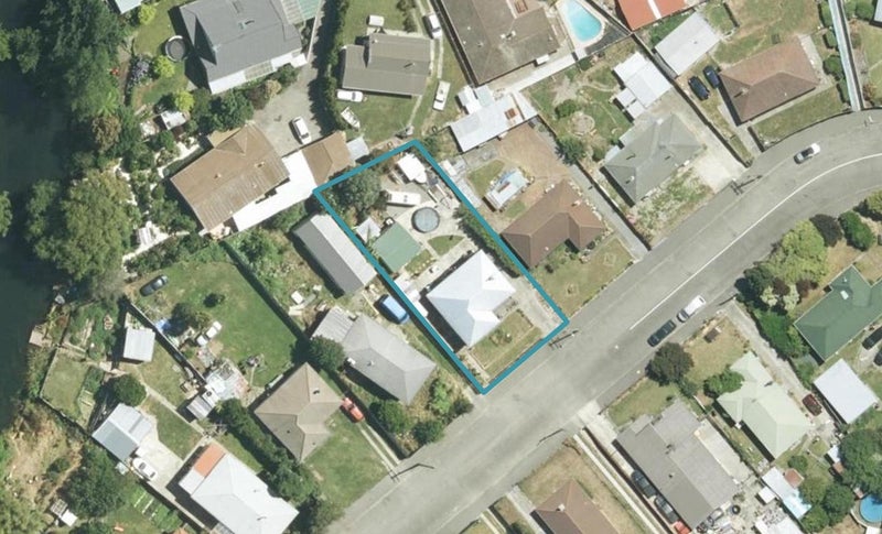 42 Lucas Street, Riversdale, Blenheim - Carousel 1
