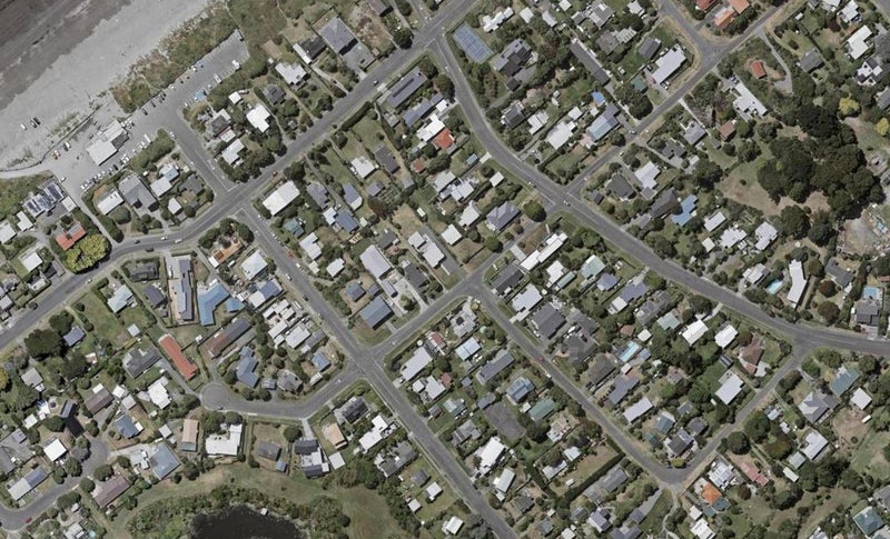 53 Ngapaki Street, Waikanae Beach, Waikanae - Carousel 1