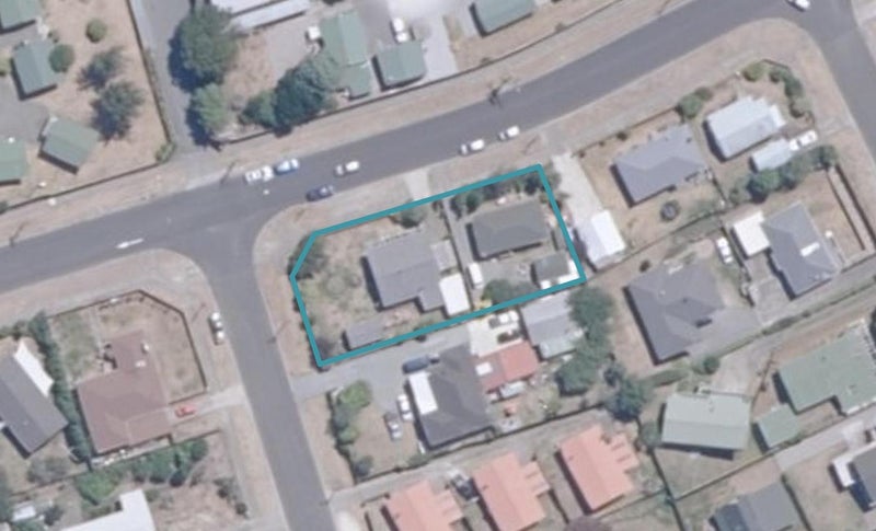 21 Rangatira Street, Taupo, Taupo - Carousel 1