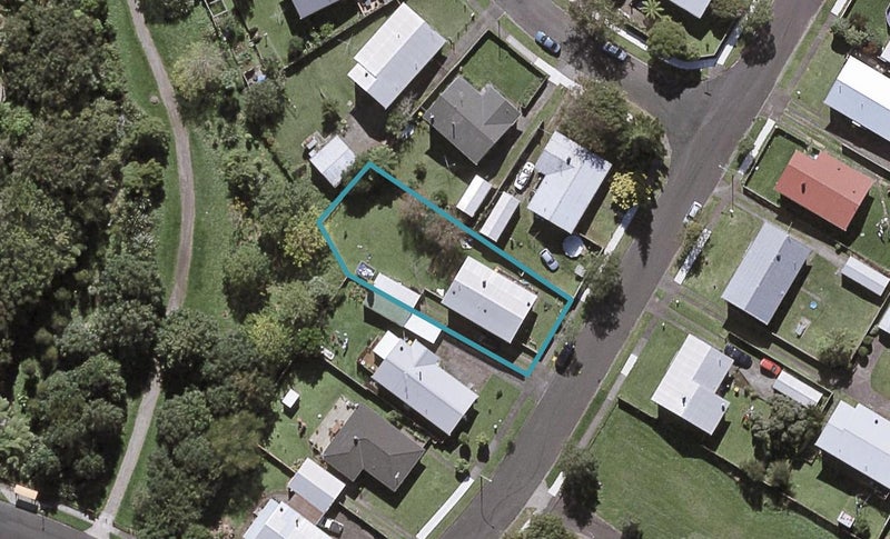 38 Grenville Street, Marfell, New Plymouth - Carousel 1