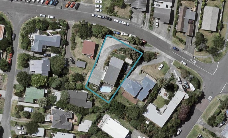20 Toru Road, Paraparaumu Beach, Paraparaumu - Carousel 1