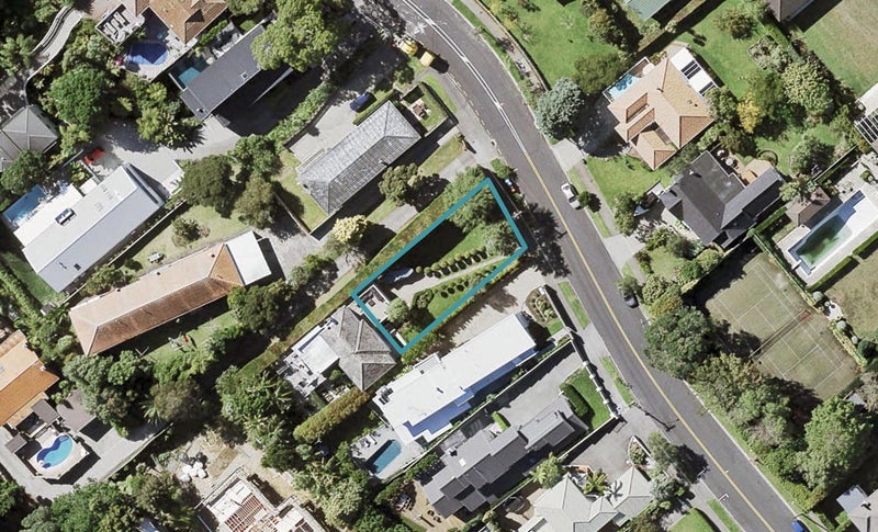 16A Grampian Road, St Heliers, Auckland - Carousel 1