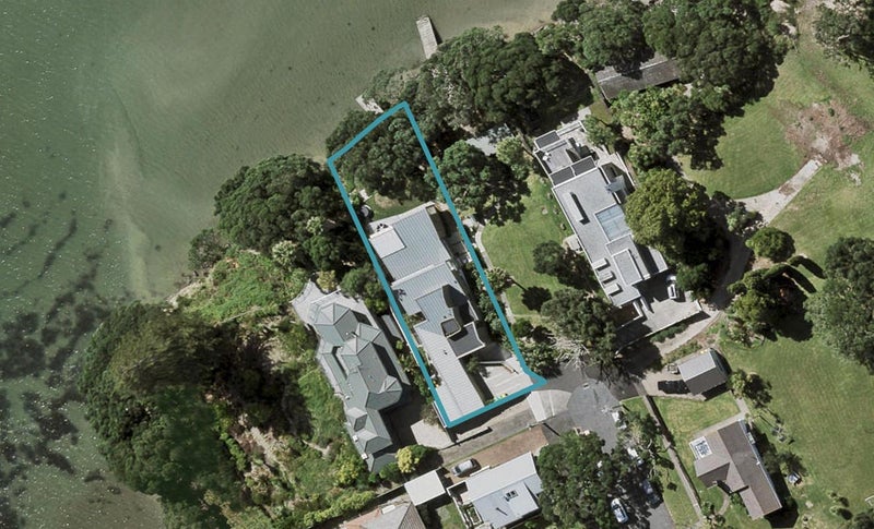 98 Stanley Point Road, Stanley Point, Auckland - Carousel 1