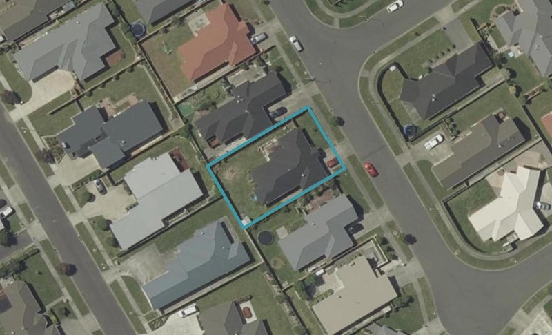 42 Branigan Parade, Kelvin Grove, Palmerston North - Carousel 1