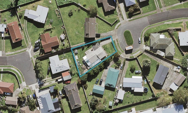 14 Curlew Place, Favona, Auckland - Carousel 1