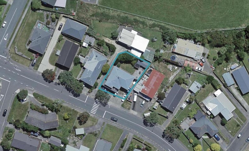 54 Stewart Drive, Newlands, Wellington - Carousel 1