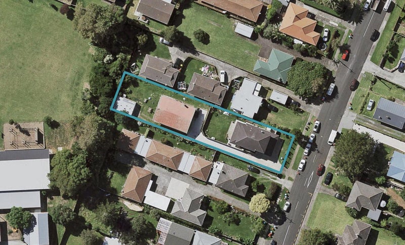 12 Harris Road, Mount Wellington, Auckland - Carousel 1