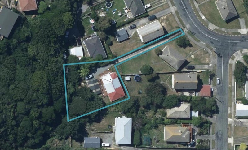 9 Kotuku Street, Elsdon, Porirua - Carousel 1
