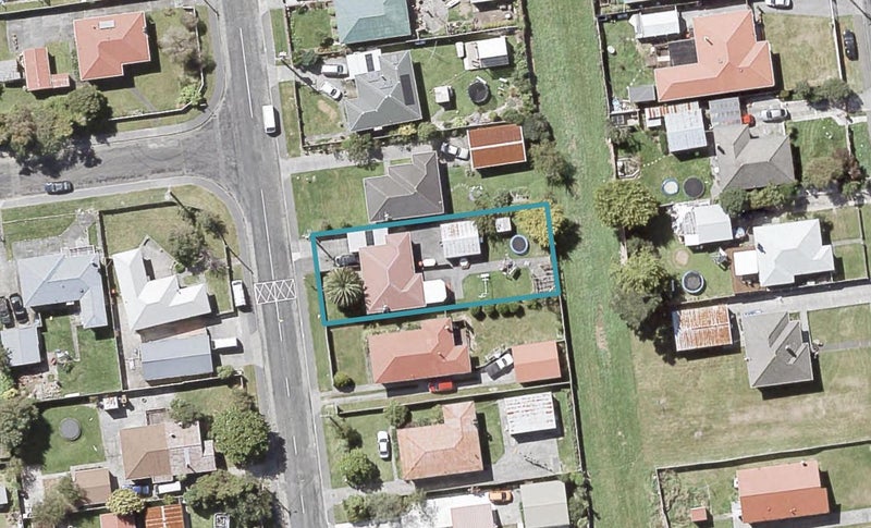 66 Frederick Street, Wainuiomata, Lower Hutt - Carousel 1