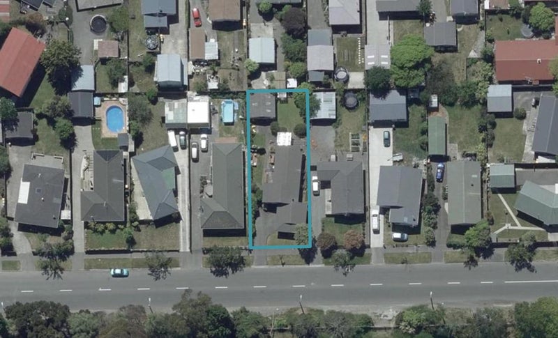 216 Beach Road, North New Brighton, Christchurch - Carousel 1