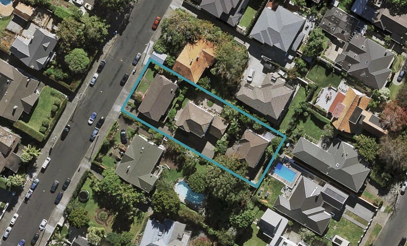 2/26 Omahu Road, Remuera, Auckland - Carousel 1