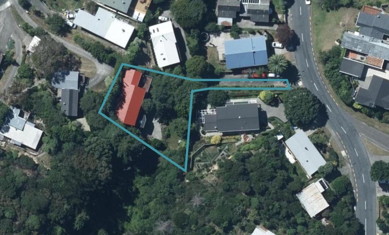 24 Oak Avenue, Paremata, Porirua - Carousel 1