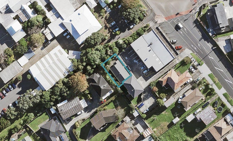 195A New Windsor Road, New Windsor, Auckland - Carousel 1
