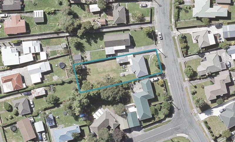 25 Westminster Road, Wainuiomata, Lower Hutt - Carousel 1
