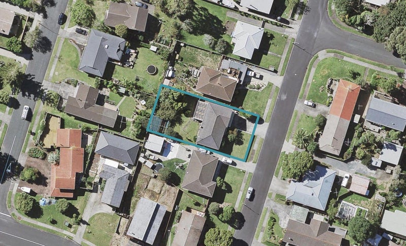 27 Borrowdace Avenue, Botany Downs, Auckland - Carousel 1