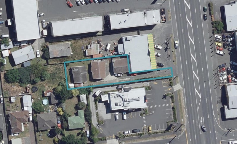 77 Greenwood Street, Frankton, Hamilton - Carousel 1