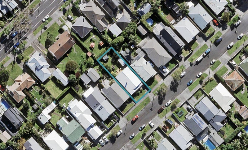 13 Oban Road, Westmere, Auckland - Carousel 1