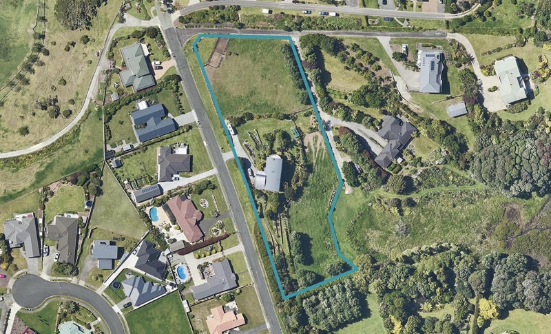 76 Koutunui Road, Athenree, Katikati - Carousel 1