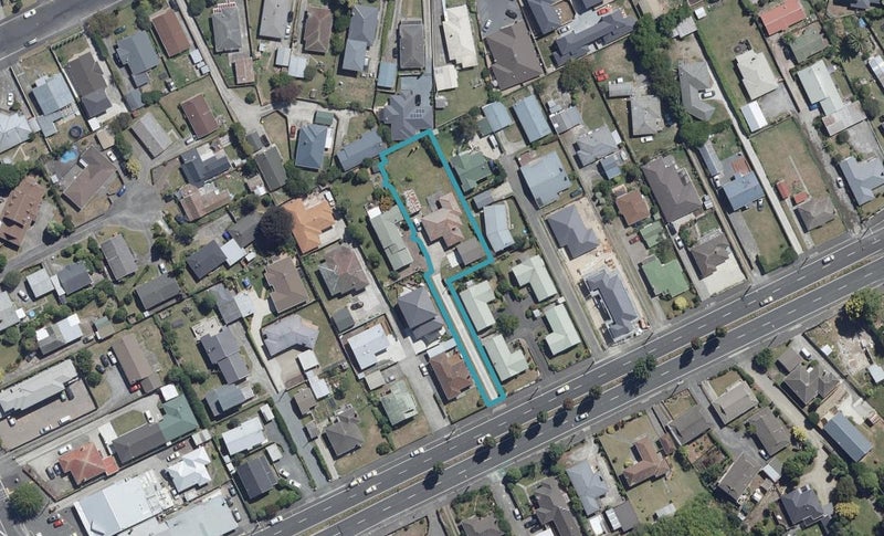 21 Normandy Avenue, Melville, Hamilton - Carousel 1