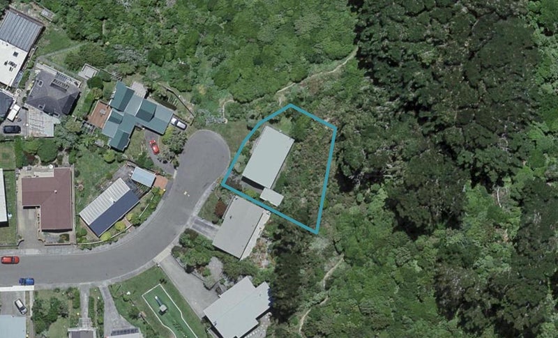 18 Glamorgan Street, Northland, Wellington - Carousel 1