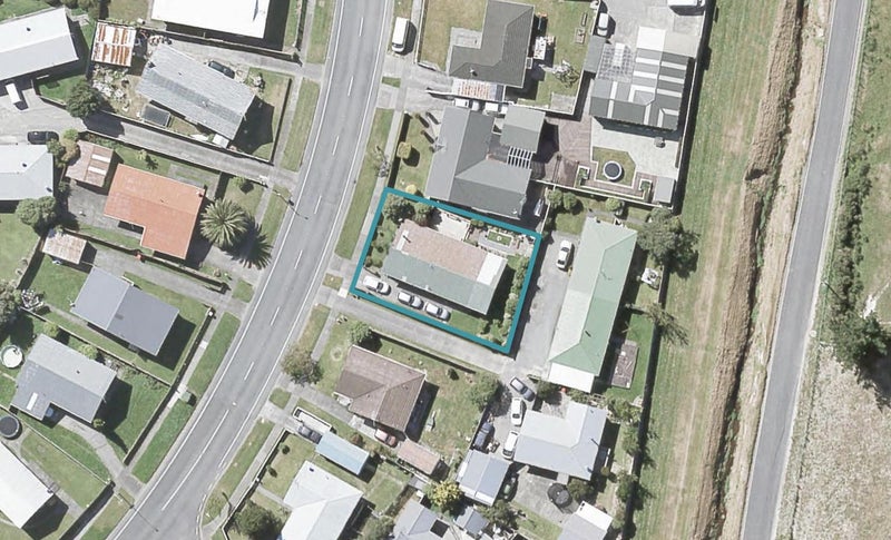 286 Wellington Road, Wainuiomata, Lower Hutt - Carousel 1