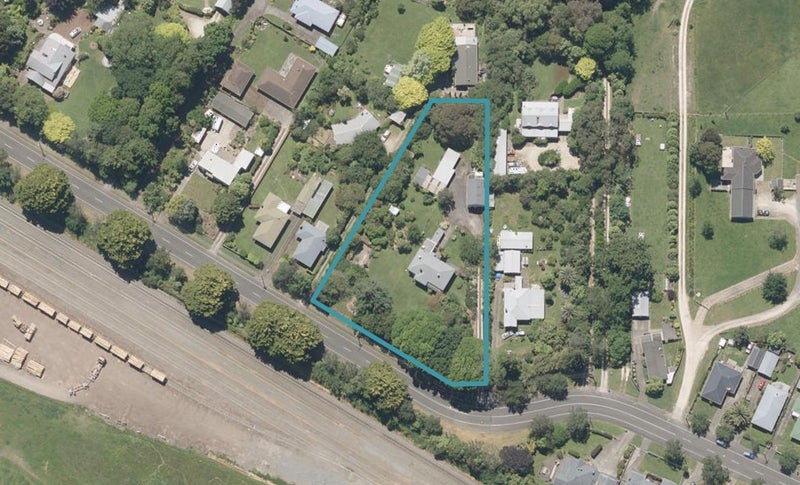 84 Eastown Road, Whanganui East, Whanganui - Carousel 1