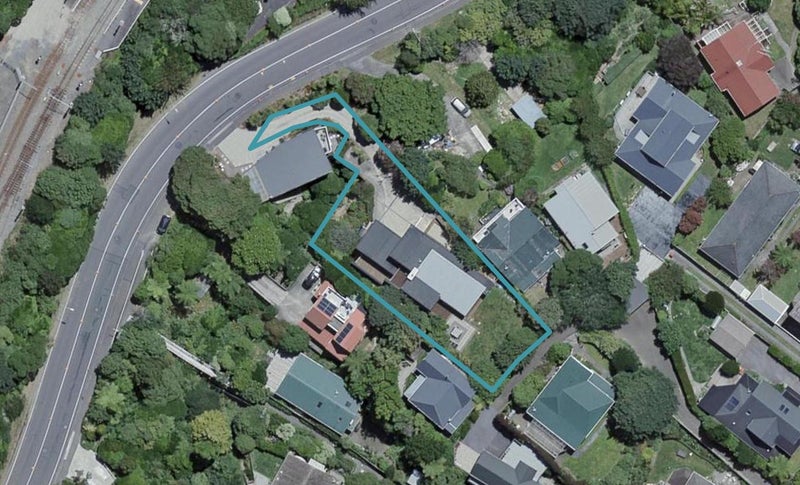 35 Waikowhai Street, Ngaio, Wellington - Carousel 1