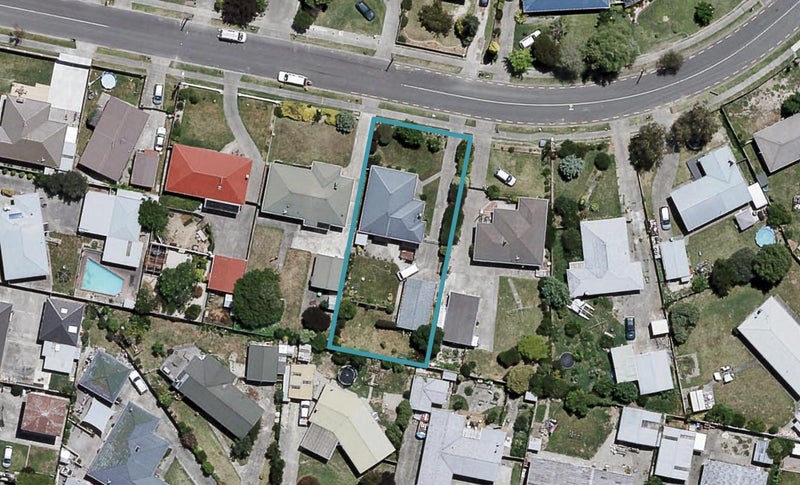5 Alexander Avenue, Onekawa, Napier - Carousel 1