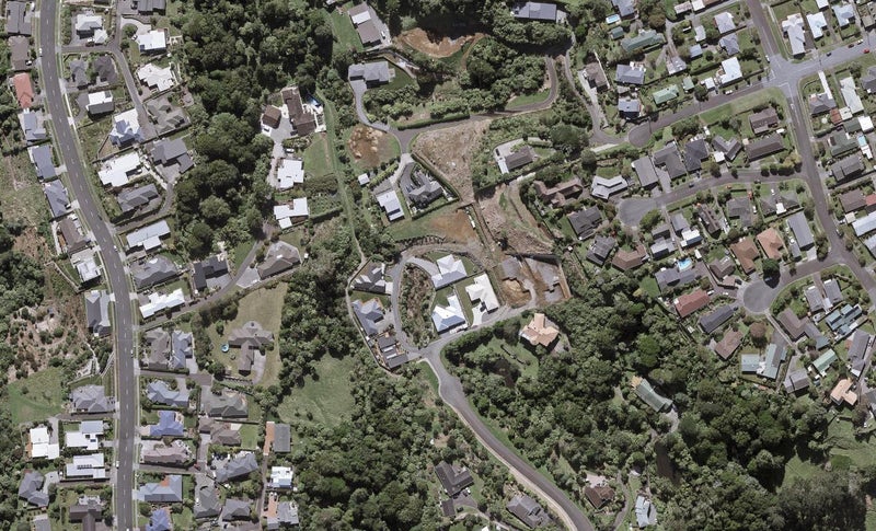 91E Karina Road, Merrilands, New Plymouth - Carousel 1