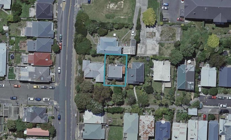 64 Te Wharepouri Street, Berhampore, Wellington - Carousel 1